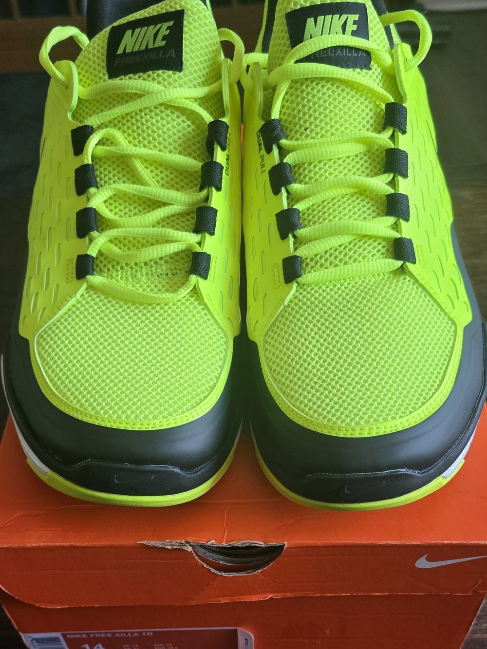 Nike Free Xilla TR Volt/Black Low Top Training Sneaker 454161-701 2012 - Size 15